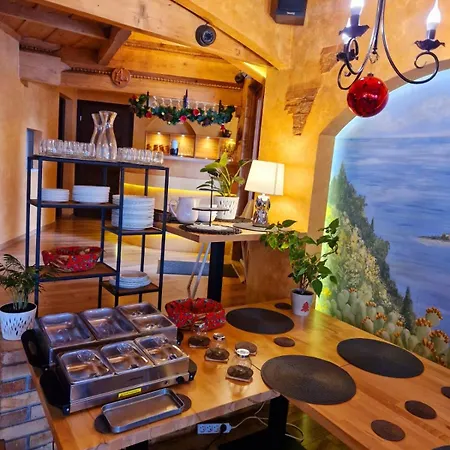 Bukovina Concept Blisko Basenow Termalnych 3*
